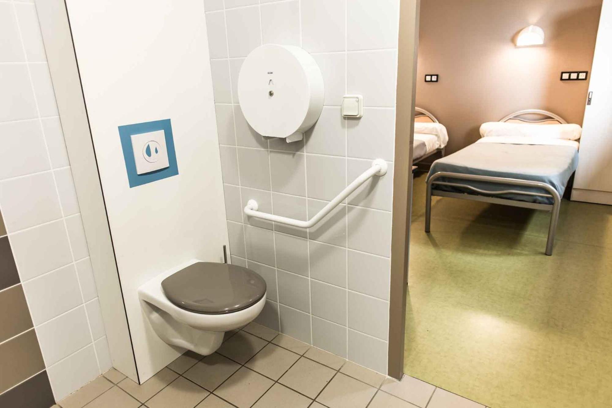 Centre International De Sejour Hostel Laval  Kültér fotó